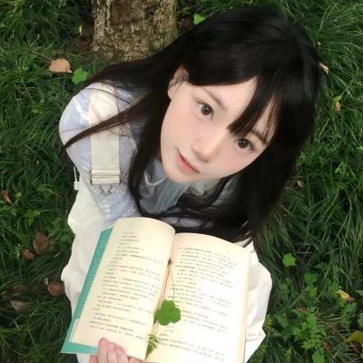 我们在黑夜中相拥